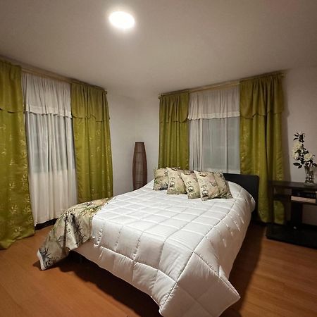 El Refugio Del Colibri Bed & Breakfast ซานตาโรซา เดกาบัล ภายนอก รูปภาพ
